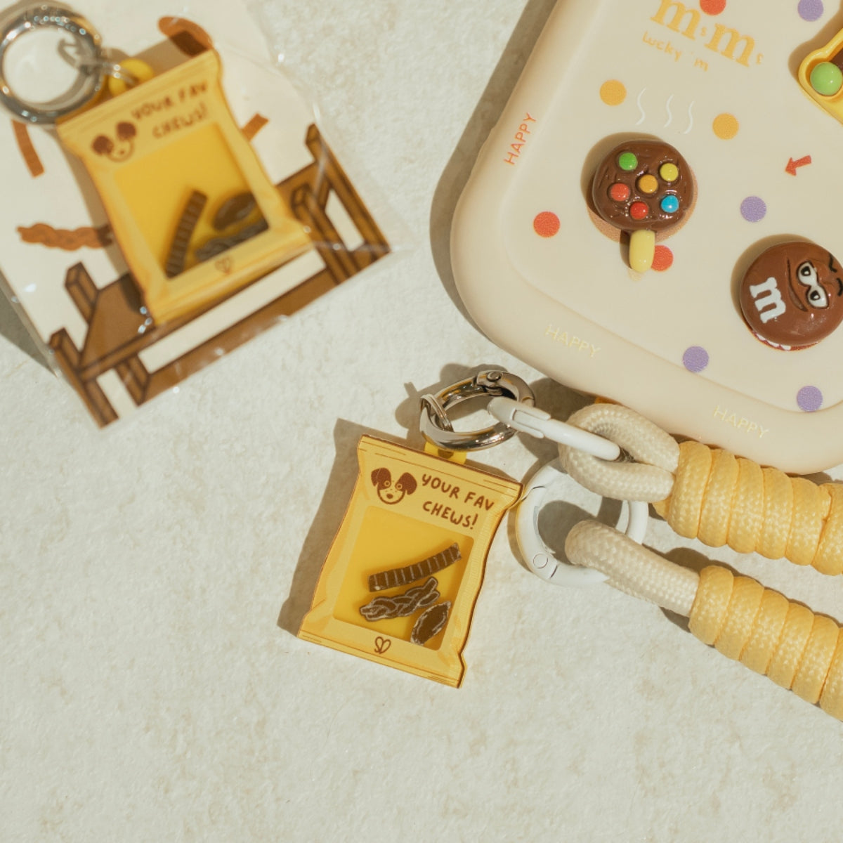Shake-A-Chew Charm